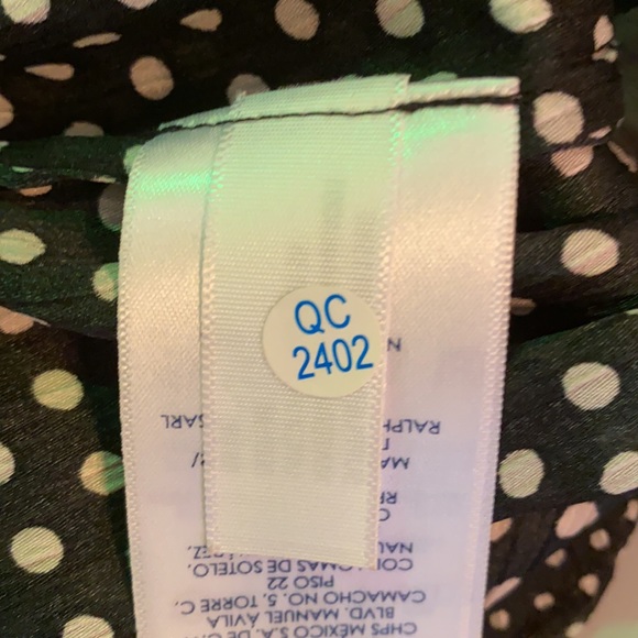 NWOT CHAPS polka dotted ruffle blouse size Medium - Picture 7 of 8